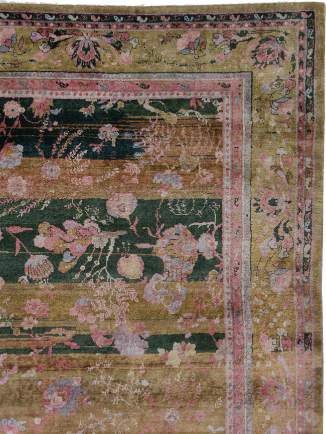 Antique Indian Lahore Rug, No.23661 - Galerie Shabab