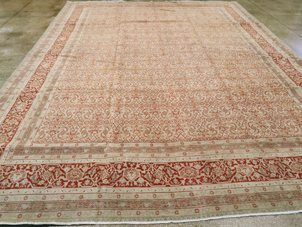 Antique Persian Tabriz Carpet, No.23662 - Galerie Shabab