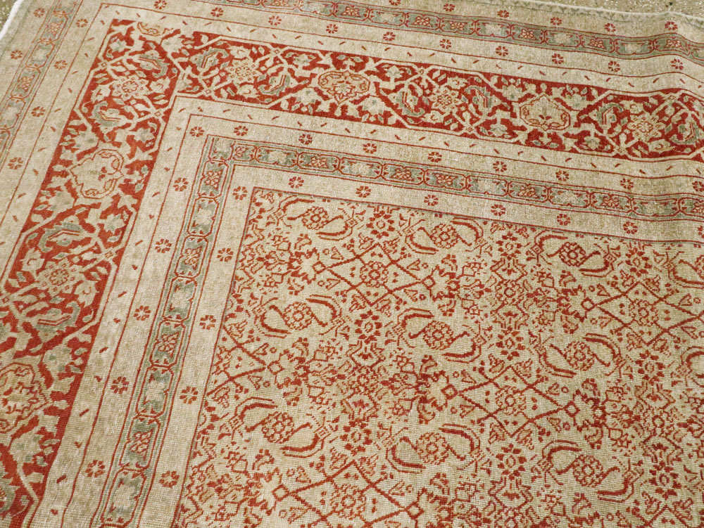 Antique Persian Tabriz Carpet, No.23662 - Galerie Shabab