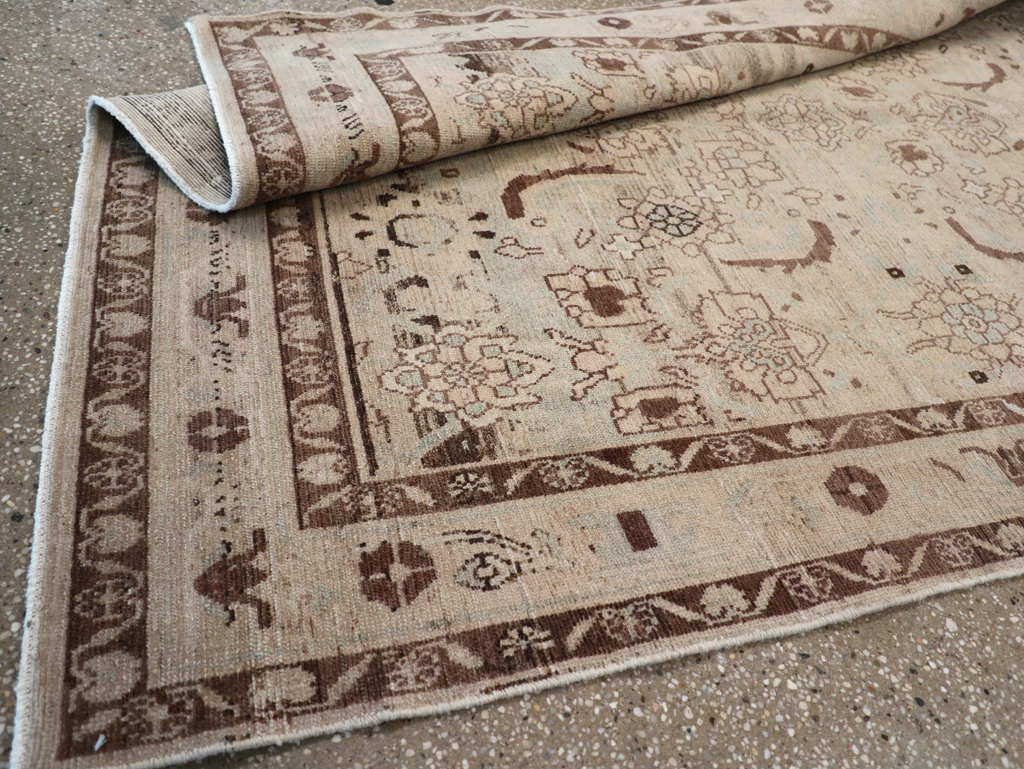 Vintage Persian Malayer Gallery Carpet, No.23668 - Galerie Shabab