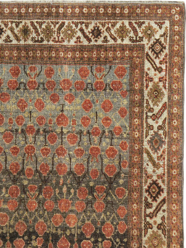 Antique Persian Bidjar Rug, No.23670 - Galerie Shabab