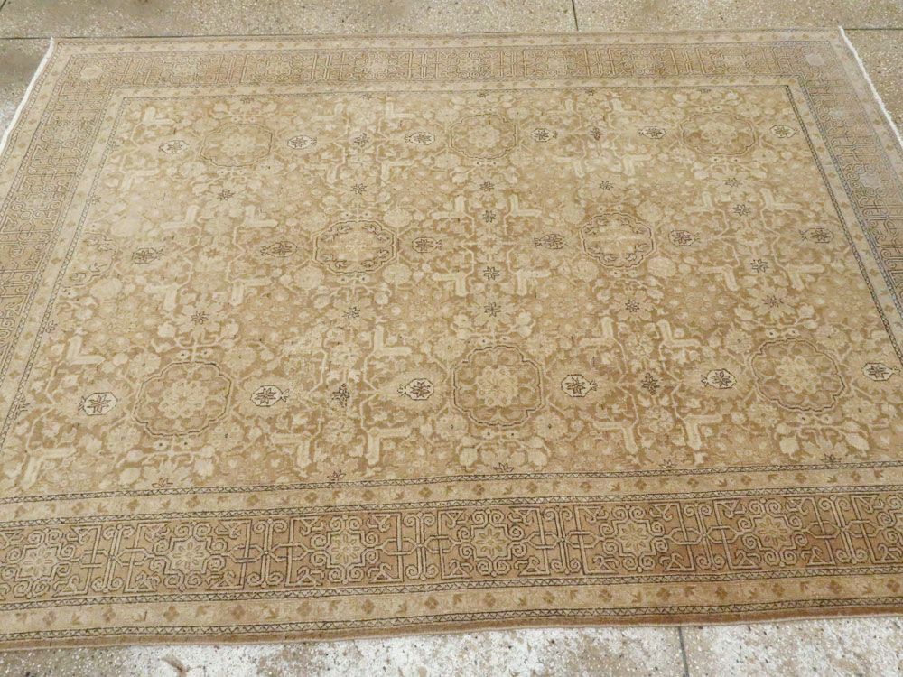 Antique Persian Tabriz Rug, No.23671 - Galerie Shabab