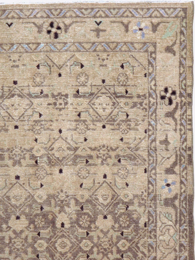 Vintage Persian Malayer Square Rug, No.23674 - Galerie Shabab
