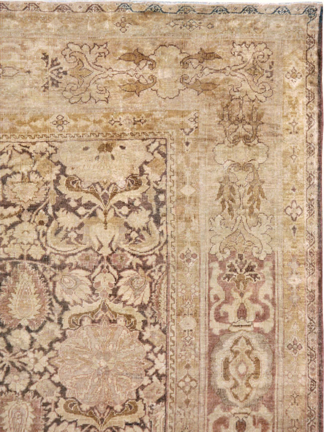 Antique Indian Lahore Carpet, No.23676 - Galerie Shabab