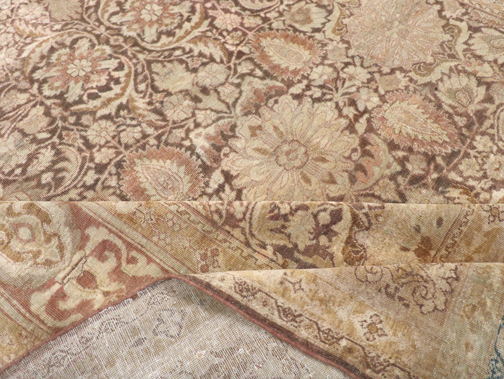 Antique Indian Lahore Carpet, No.23676 - Galerie Shabab
