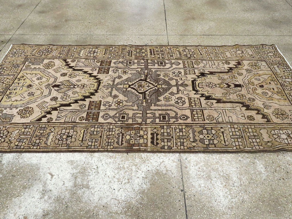 Antique Persian Malayer Rug, No.23682 - Galerie Shabab