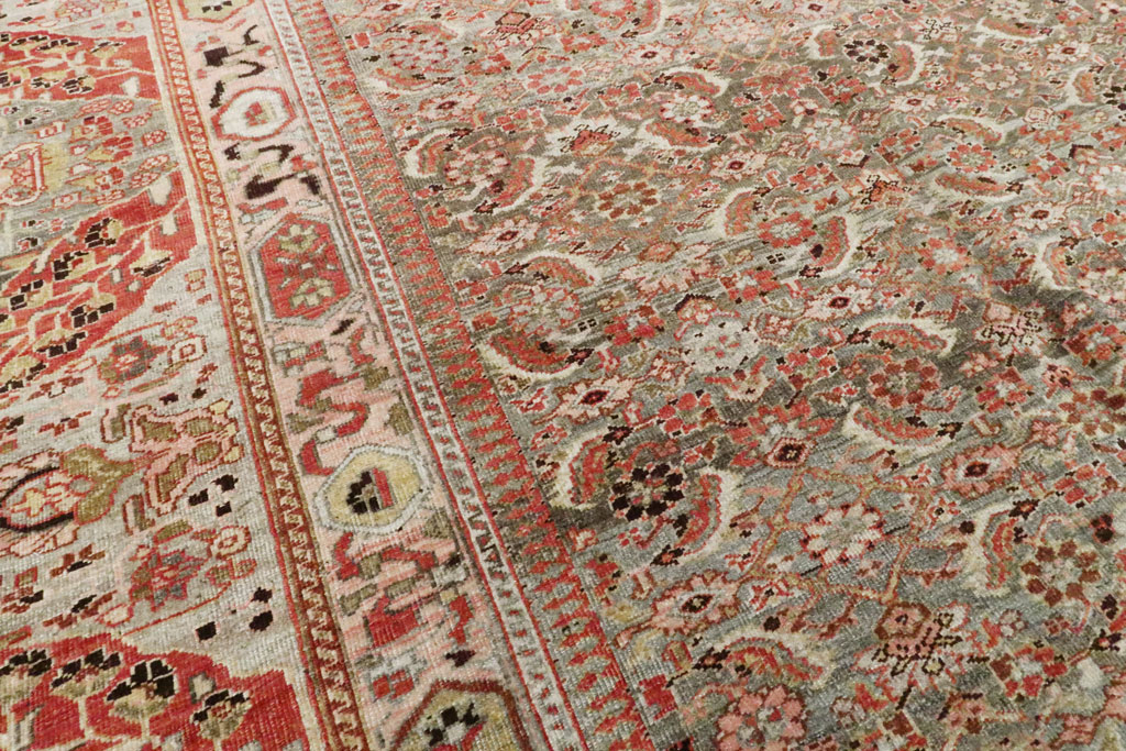 Antique Persian Bidjar Carpet, No.23684 - Galerie Shabab
