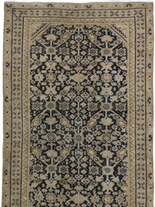 Vintage Persian Malayer Runner, No.23686 - Galerie Shabab