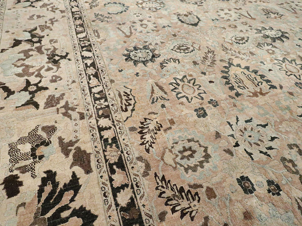 Antique Persian Mashad Room Size Carpet, No.23694 - Galerie Shabab