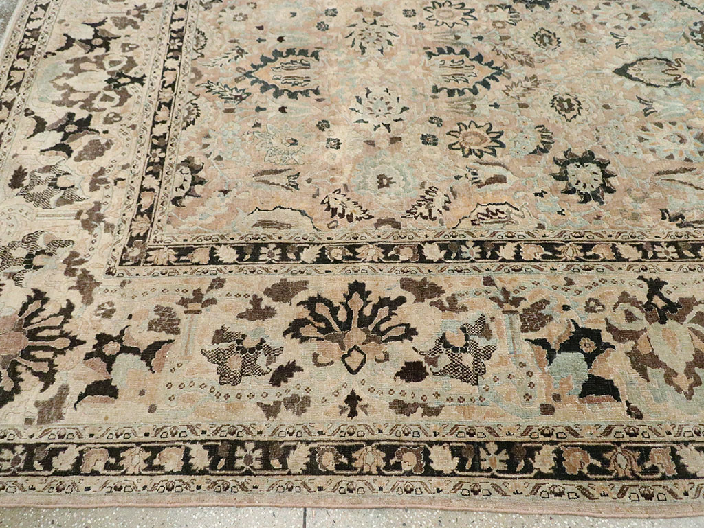 Antique Persian Mashad Room Size Carpet, No.23694 - Galerie Shabab