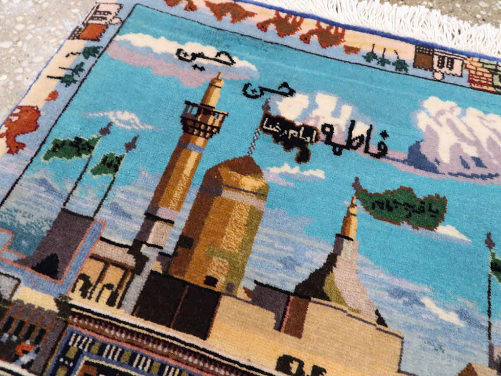 Vintage Persian Isfahan Pictorial Rug, No.23695 - Galerie Shabab