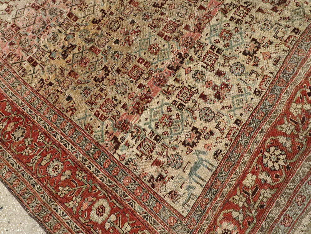 Antique Persian Bidjar Carpet, No.23701 - Galerie Shabab
