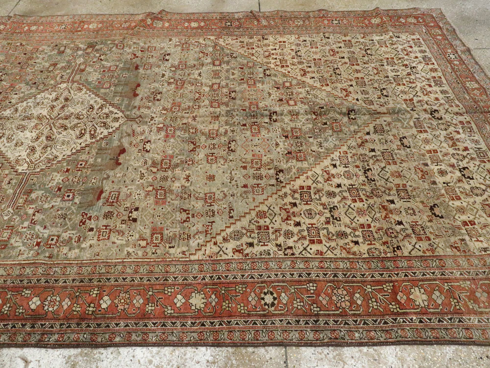 Antique Persian Bidjar Carpet, No.23701 - Galerie Shabab