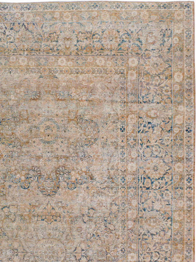 Antique Persian Lavar Kerman Carpet, No.23704 - Galerie Shabab