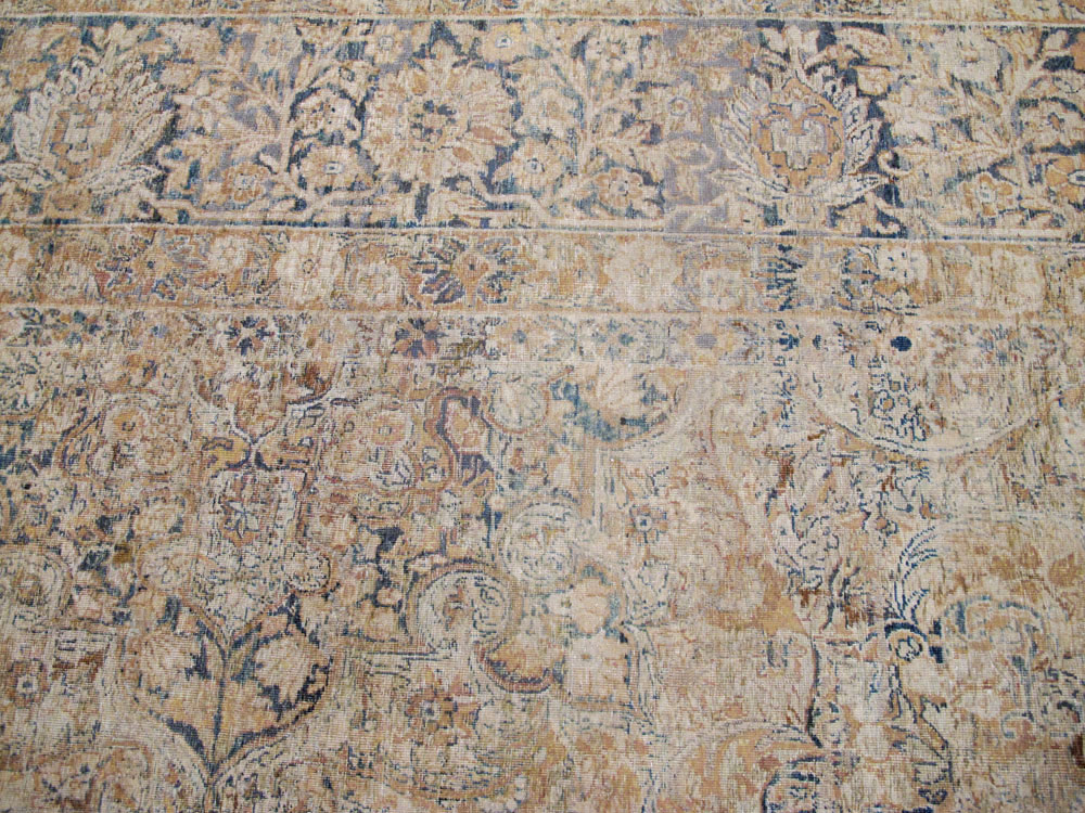 Antique Persian Lavar Kerman Carpet, No.23704 - Galerie Shabab