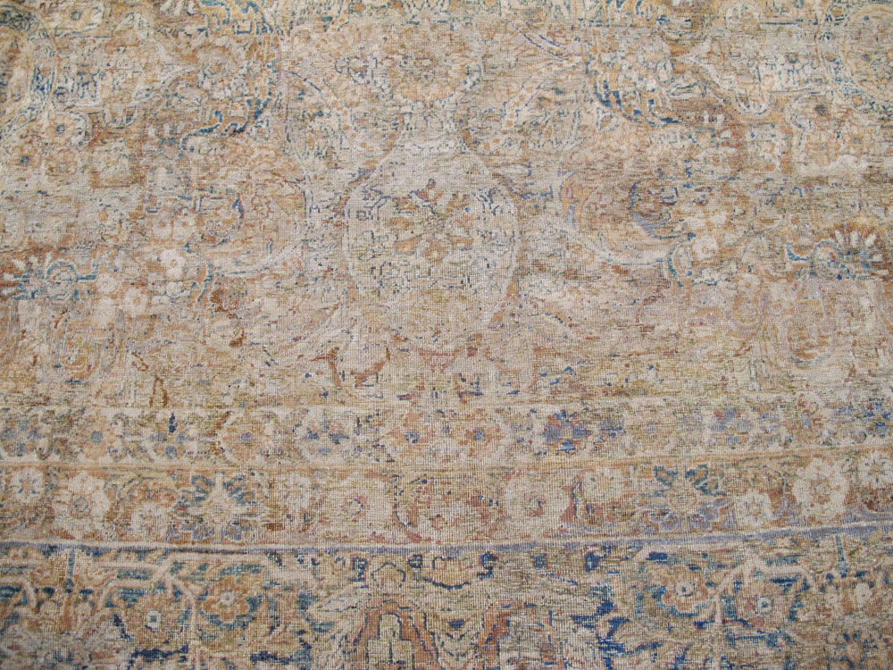 Antique Persian Lavar Kerman Carpet, No.23704 - Galerie Shabab
