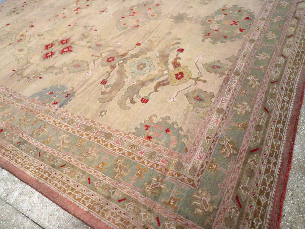 Antique Turkish Oushak Carpet, No.23706 - Galerie Shabab