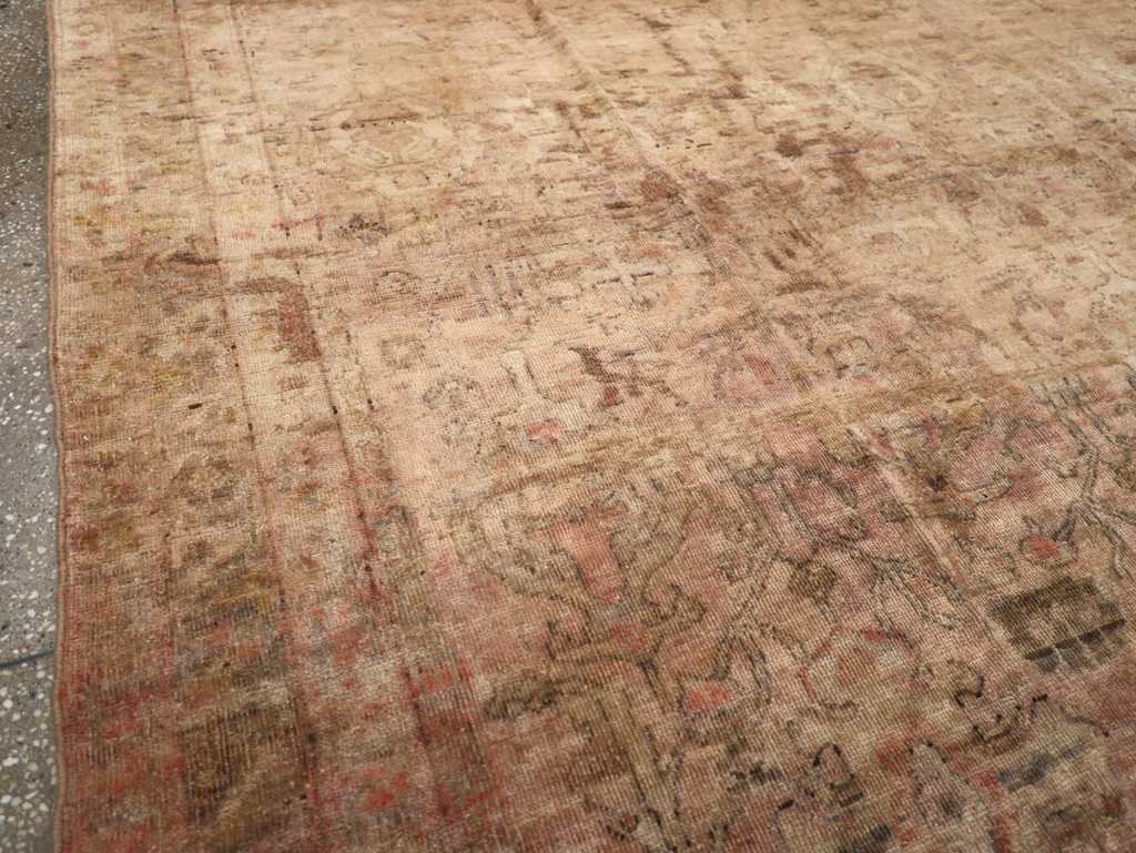 Vintage Turkish Sivas Carpet, No.23708 - Galerie Shabab