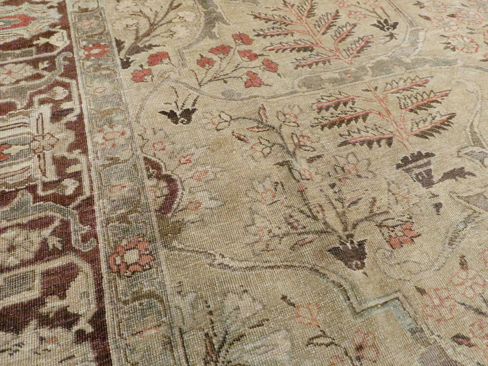 Antique Persian Tabriz Carpet, No.23715 - Galerie Shabab