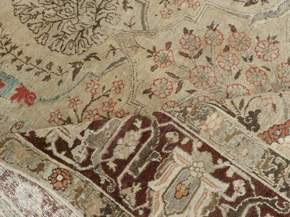 Antique Persian Tabriz Carpet, No.23715 - Galerie Shabab