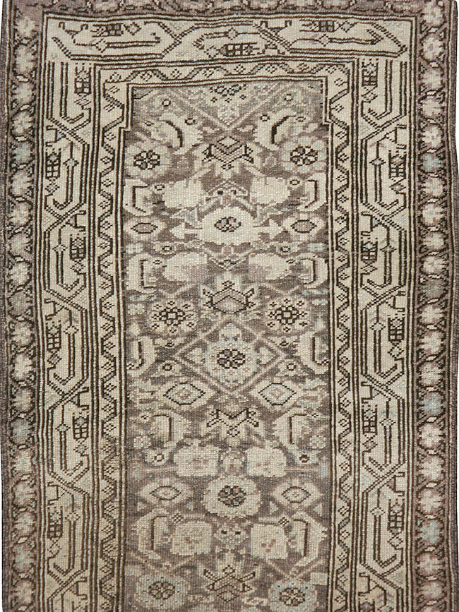 Antique Persian Malayer Runner, No.23716 - Galerie Shabab