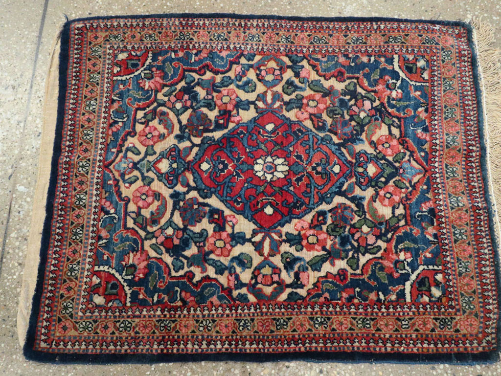 Antique Persian Souf Kashan Rug (Pair: 1 of 2), No.23718 - Galerie Shabab