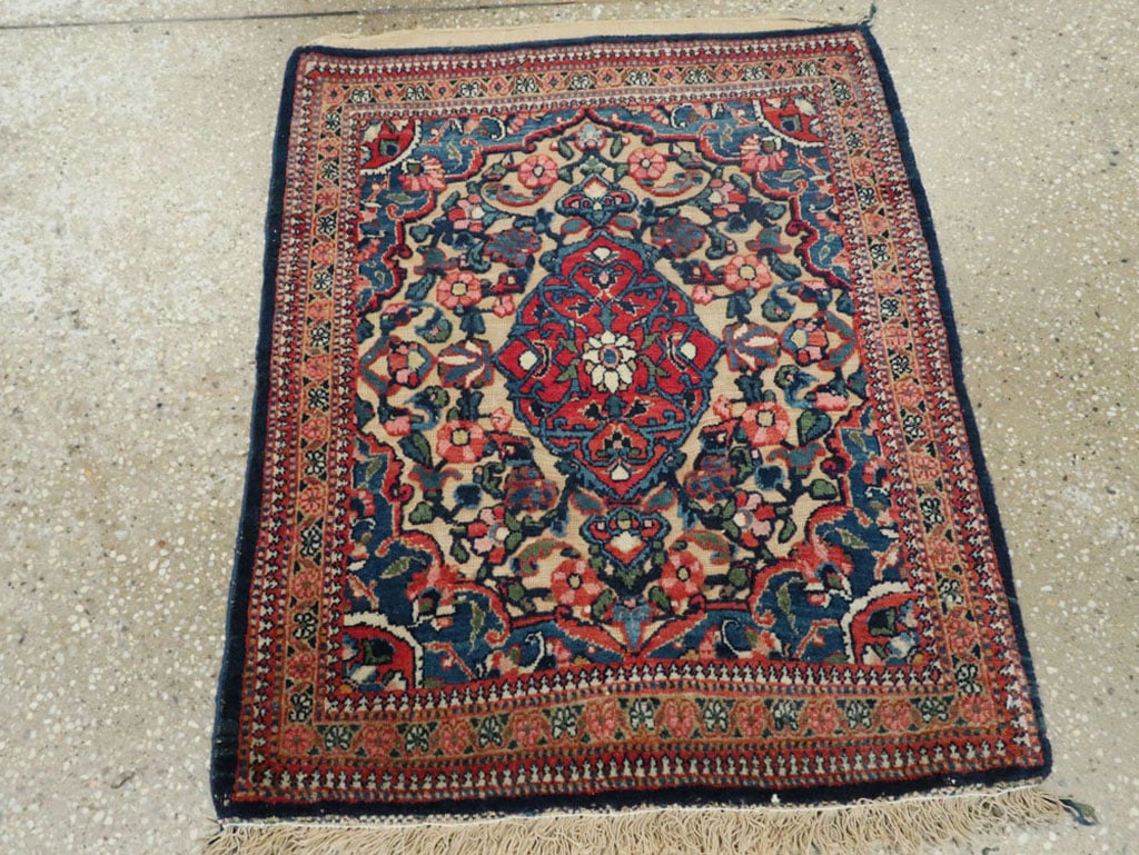 Antique Persian Souf Kashan Rug (Pair: 2 of 2), No.23719 - Galerie Shabab