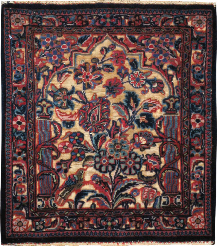 Vintage Persian Kashan Square Rug, No.23720 - Galerie Shabab