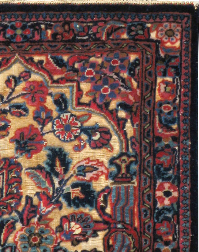 Vintage Persian Kashan Square Rug, No.23720 - Galerie Shabab