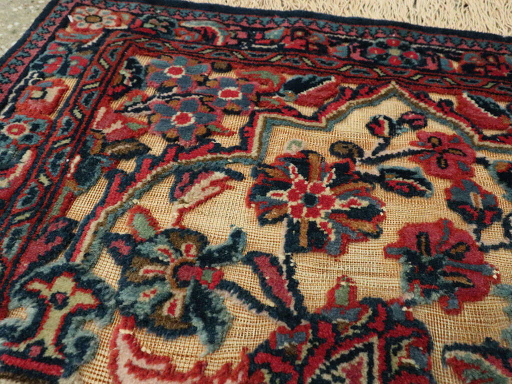 Vintage Persian Kashan Square Rug, No.23720 - Galerie Shabab