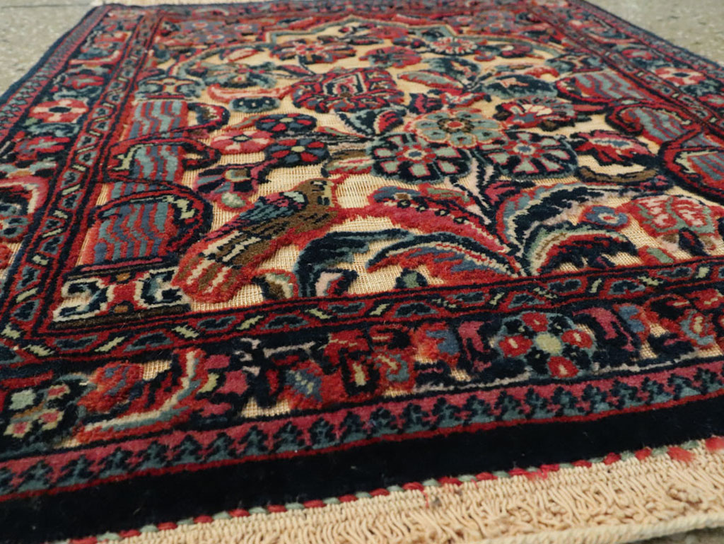 Vintage Persian Kashan Square Rug, No.23720 - Galerie Shabab