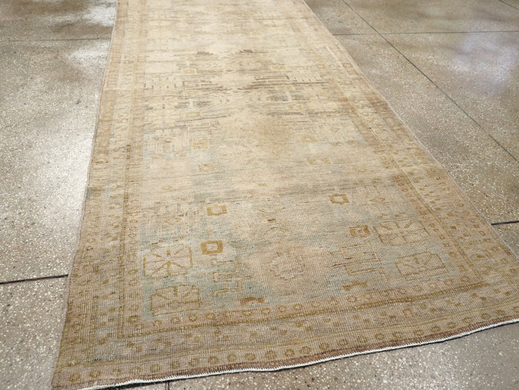 Antique Persian Kurd Bidjar Runner, No.23726 - Galerie Shabab