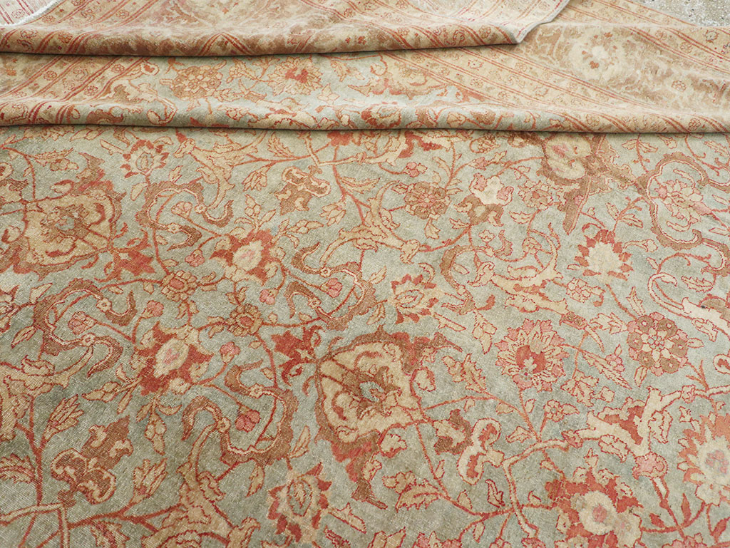 Antique Persian Tabriz Carpet, No.23735 - Galerie Shabab