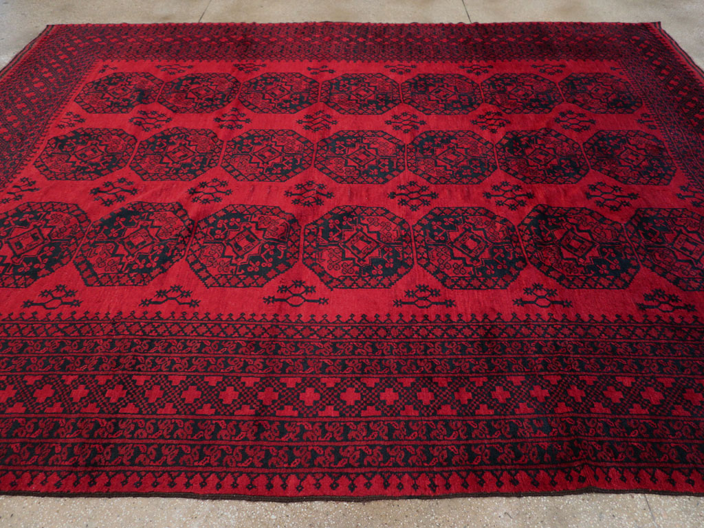 Vintage Central Asian Bokhara Room Size Carpet, No.23750 - Galerie Shabab