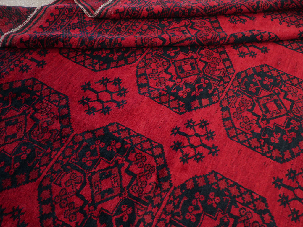 Vintage Central Asian Bokhara Room Size Carpet, No.23750 - Galerie Shabab