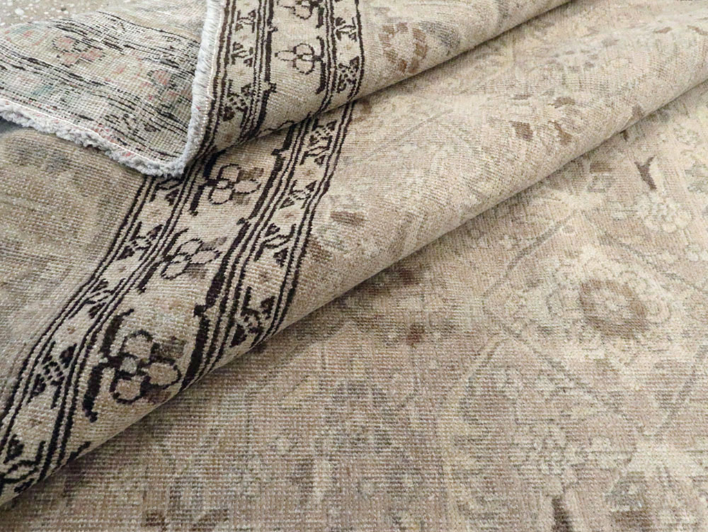 Antique Persian Tabriz Carpet, No.23756 - Galerie Shabab