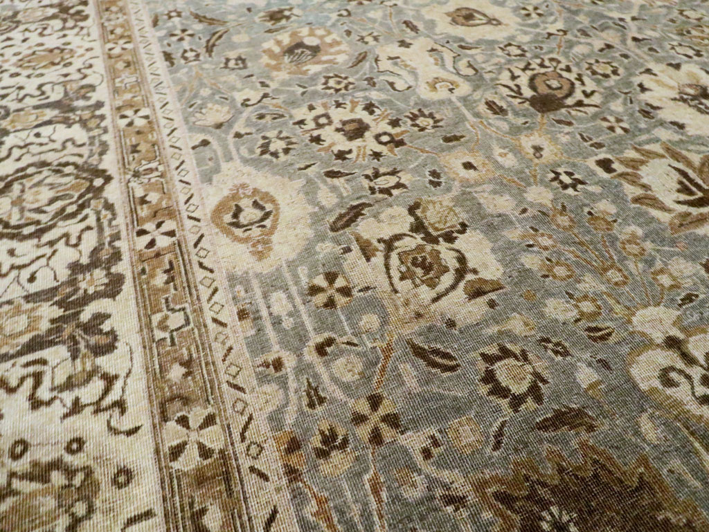 Antique Persian Tabriz Carpet, No.23765 - Galerie Shabab
