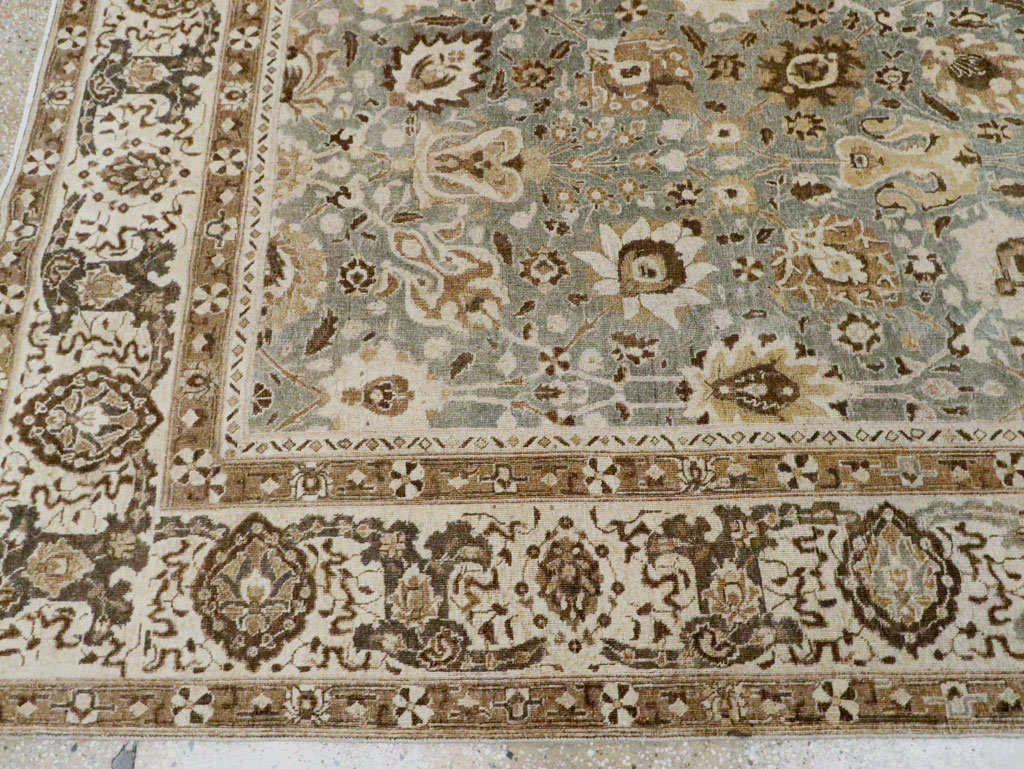 Antique Persian Tabriz Carpet, No.23765 - Galerie Shabab