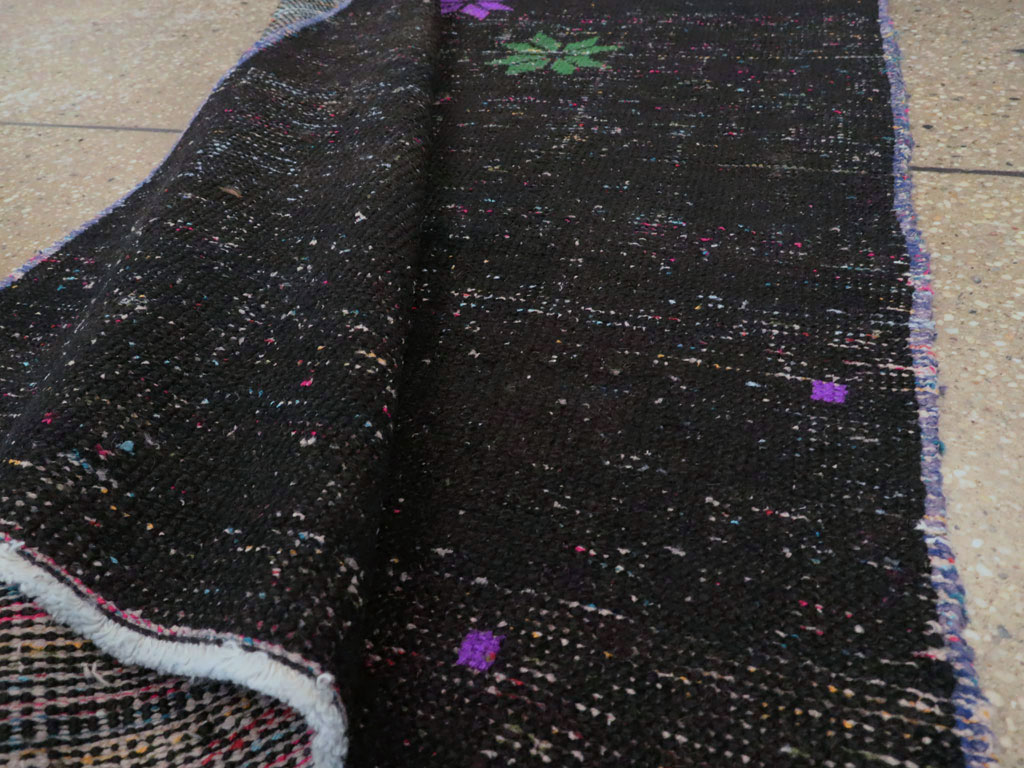 Vintage Turkish Anatolian Rug, No.23766 - Galerie Shabab