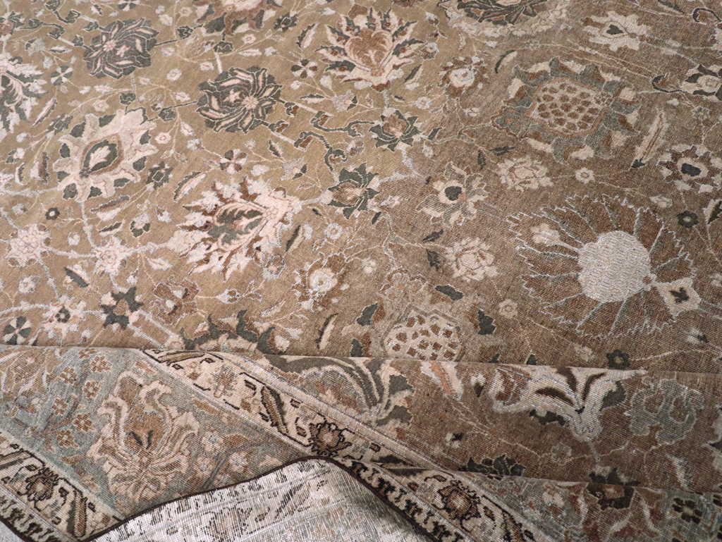 Vintage Persian Tabriz Carpet, No.23771 - Galerie Shabab