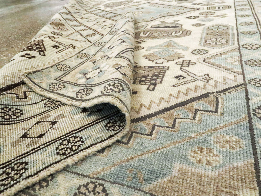 Vintage Persian Ardebil Rug, No.23782 - Galerie Shabab