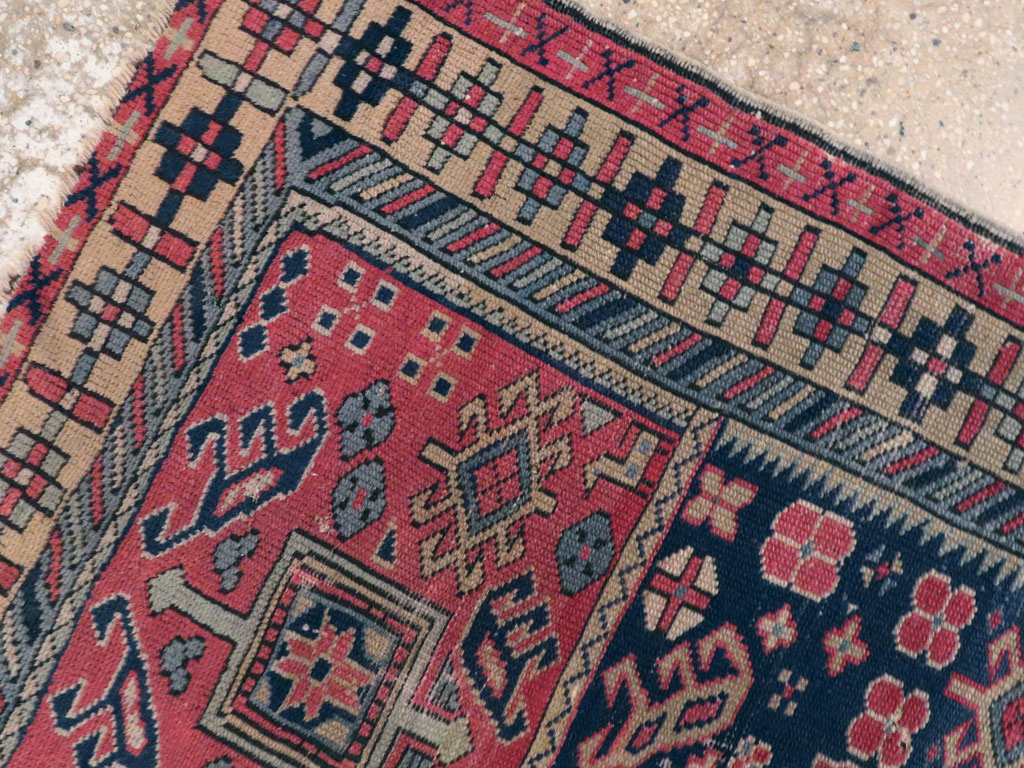Vintage Turkish Anatolian Distressed Rug, No.23788 - Galerie Shabab