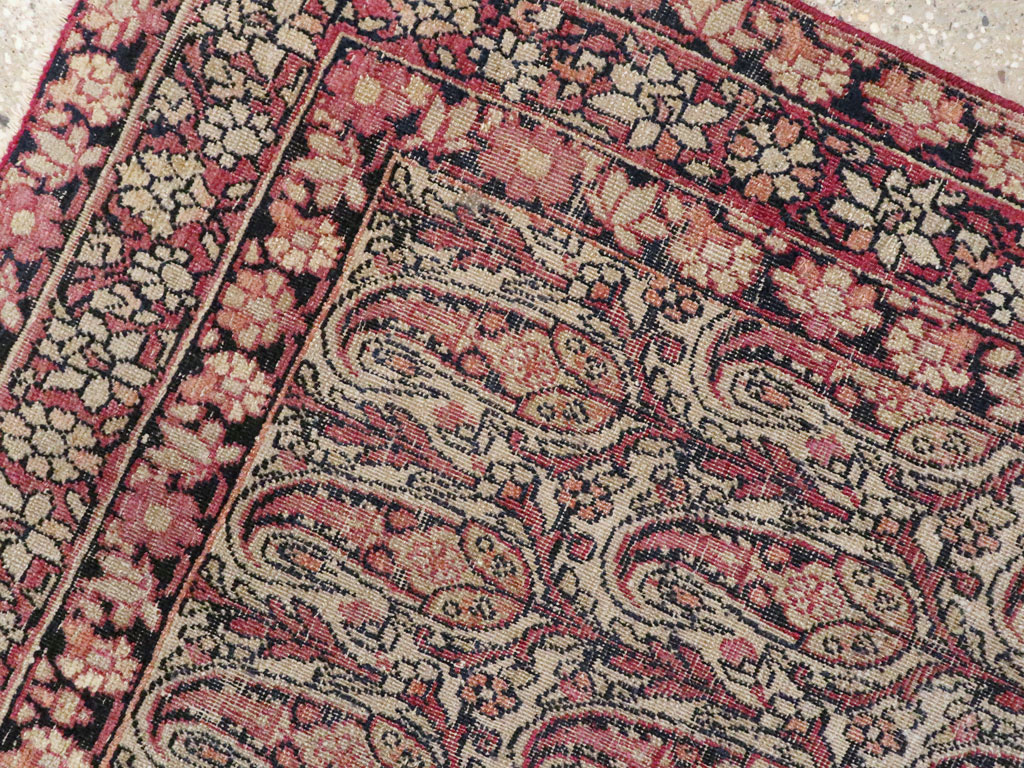 Antique Persian Lavar Kerman Rug, No.23792 - Galerie Shabab