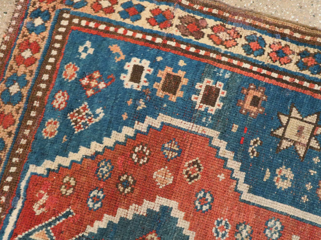 Antique Caucasian Kazak Rug, No.23793 - Galerie Shabab