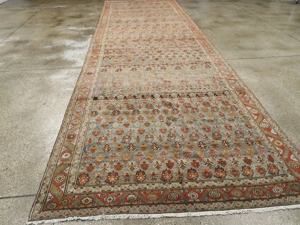 Vintage Persian Malayer Gallery Carpet, No.23796 - Galerie Shabab