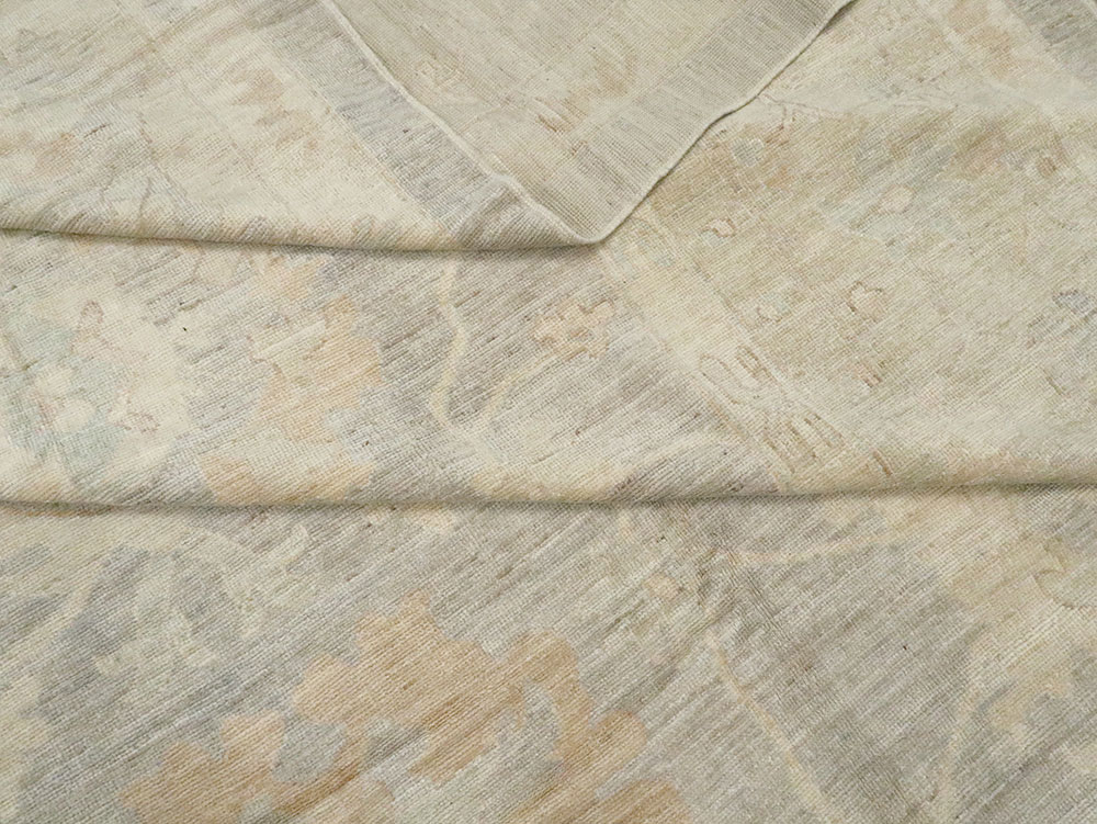 Vintage Turkish Oushak Carpet, No.23802 - Galerie Shabab