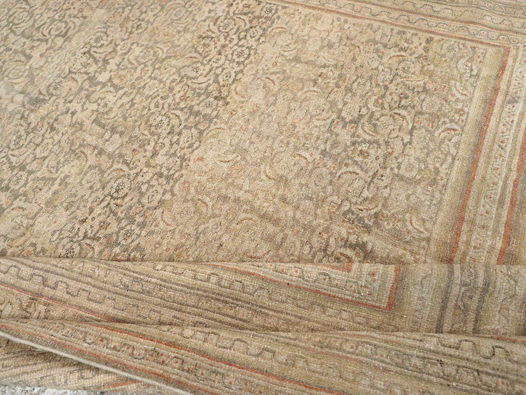 Antique Persian Dorokhsh Gallery Carpet, No.23813 - Galerie Shabab