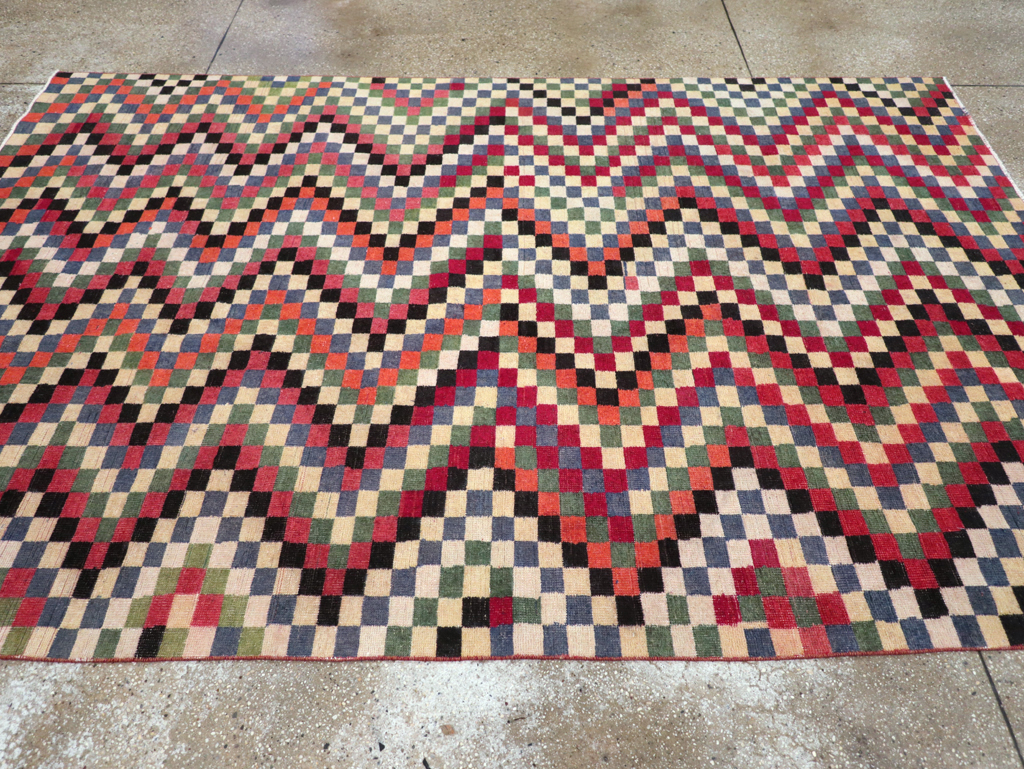 Vintage Turkish Anatolian Accent Carpet, No.23816 - Galerie Shabab