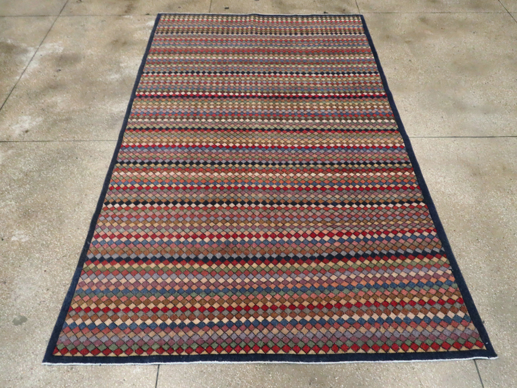 Vintage Turkish Anatolian Accent Carpet, No.23820 - Galerie Shabab