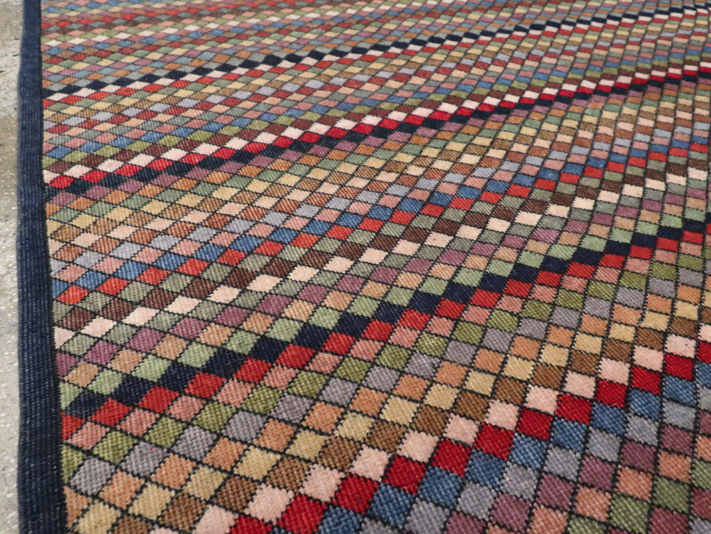 Vintage Turkish Anatolian Accent Carpet, No.23820 - Galerie Shabab